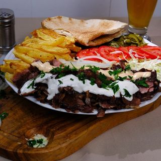 Shaorma farfurie berbecuț