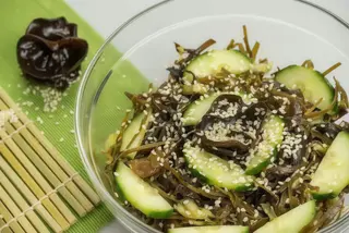 Salată asiatică cu urechi-de-lemn, raw, fără gluten