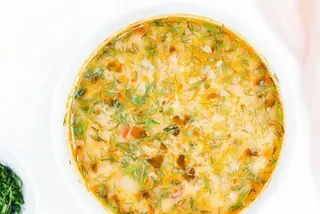 Ciorbă de dovlecei cu caju - vegan