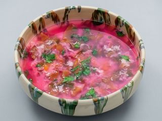 Ciorbă de lobodă cu cremă de caju - vegan