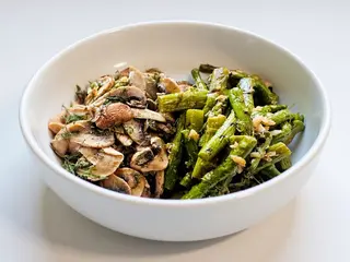 Sparanghel cu Ciuperci champinion- vegan / fără gluten /  300 g 