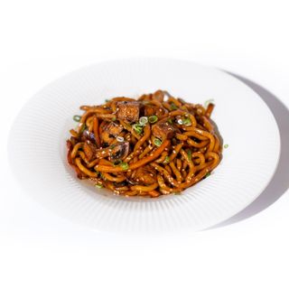 Udon Noodles cu tofu