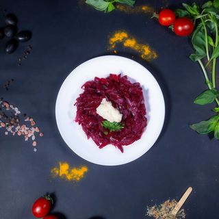 Salata de sfecla rosie