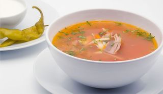 CIORBA DE PUI TARANEASCA