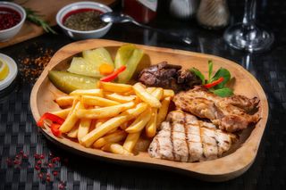 Platou de pui la gratar