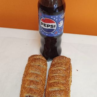 2 buc XXL Hot Dog + pepsi 500