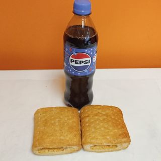 2 buc Merdenea cu telemea + pepsi 500