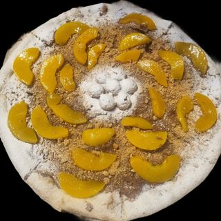Pizza Cu Ciocolata Pesche E Amaretti