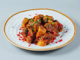 Gulas ardelenesc cu vrabioara de vita si cartofi 