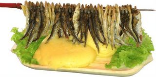 Sprot la gratar cu mamaliga