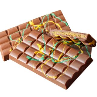 Ciocolată cu kataif si fistic (Dubai)