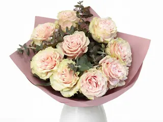 Buchet de 9 trandafiri roz