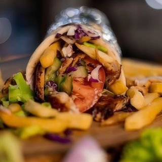 Shaorma Lipie Cu Ciolan Porc