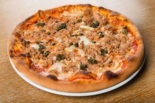 Pizza al tonno