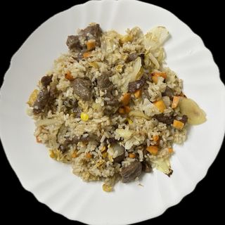 74.Orez prajit cu carne de vita si ou