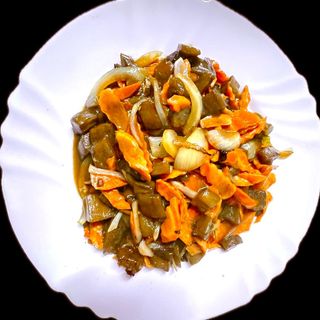 107.Salata de vinete prajite