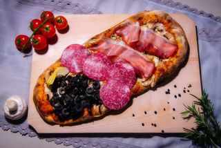 Pinsa Quattro Stagioni