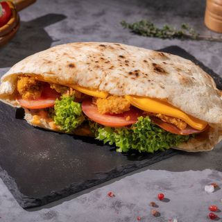 Ciabatta cu pui crispy