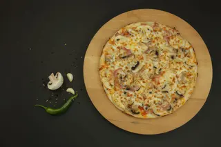 Pizza Funghi