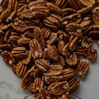 Nuci Pecan crude