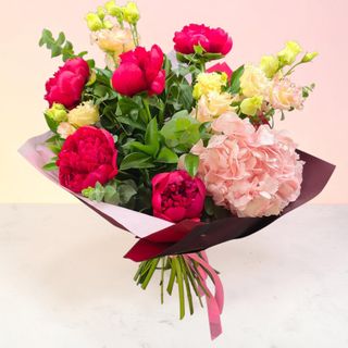 Bujori hortensie si lisianthus