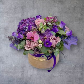 Flori in nuante de Mov in cutie