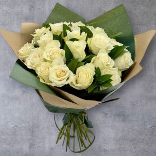 Buchet 19 trandafiri albi Aniversare