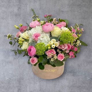 Cutie cu flori alb și roz Aniversare