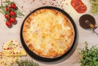 Quattro Formaggi 32 cm