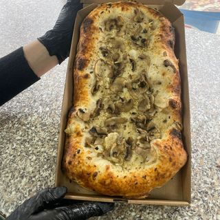 Pinsa Funghi 