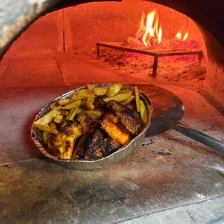 Aripioare la cuptor cu cartofi