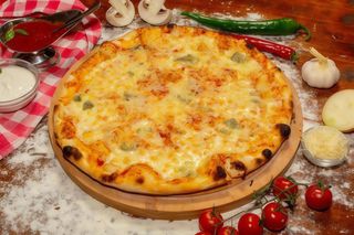 Pizza Quatro Formaggi medie  Ø 33cm