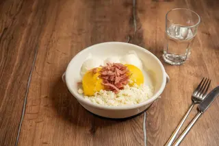 MBS alintat cu fulgi de bacon