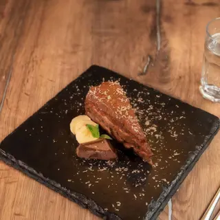 Tort cu Nutella și banane