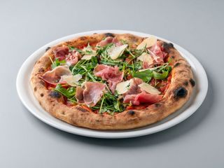 Pizza Crudo e Rucola