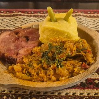 Ciorbita de pui a la grec si varza calita cu ciolan