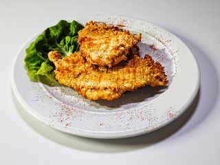 Snitel parizian din piept de pui