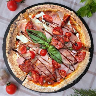 Pizza Carnivore 520g