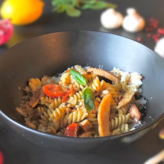 Paste cu pui și pesto 350g