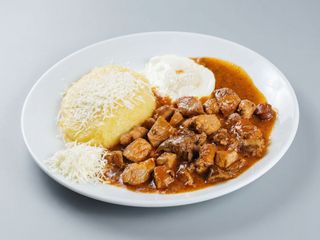 Tochitura moldovenească