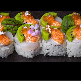 Kampai hotate roll