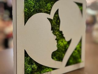 „Între Două Suflete”- tablou cu licheni