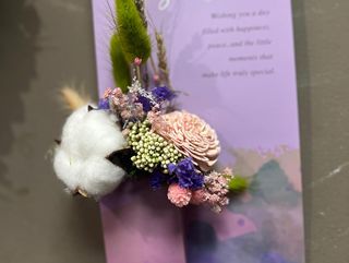 Mesaj de Primăvară — Flori Uscate