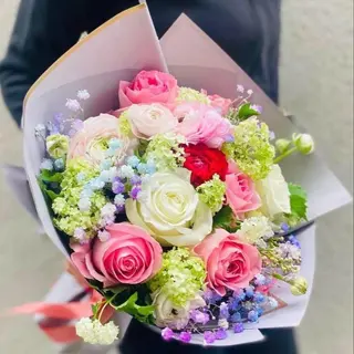 Buchet Maria
