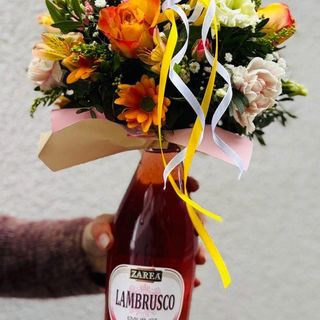 Cadou floral cu Lambrusco