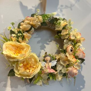 Coroniță decorativă peach