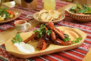 Trio de cârnați la grătar