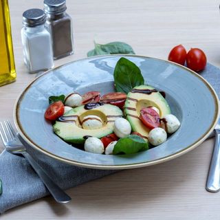 Salata Caprese