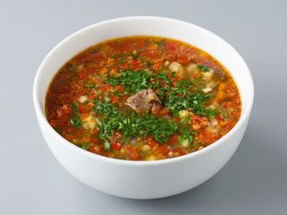 Family Pack - Ciorbă de legume cu obrăjori de vită