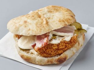 Crispy sandwich cu muraturi